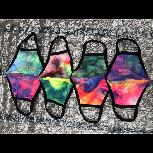 Ribbed Tie Dye Mask - Picture 5 of 9